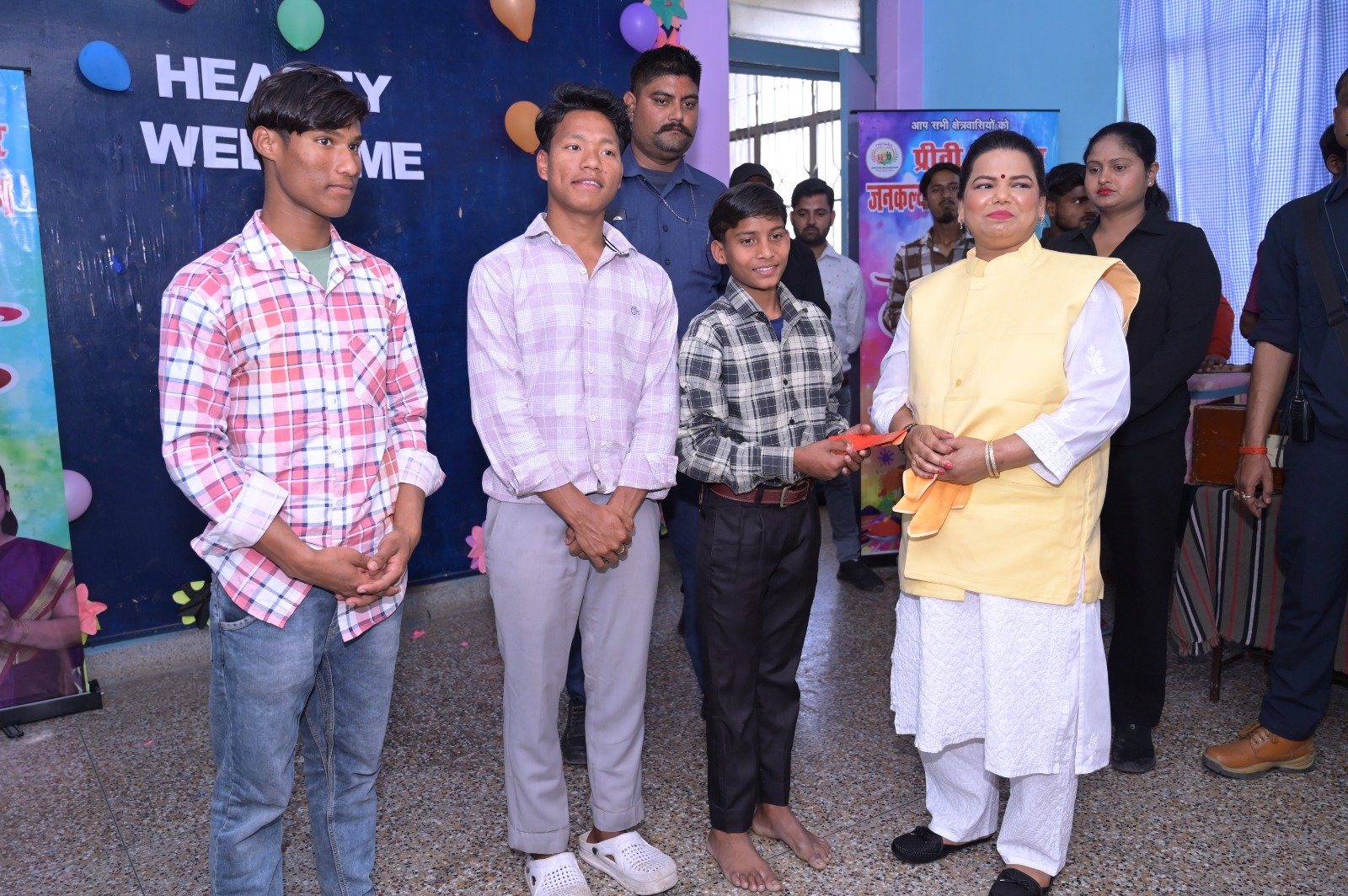 5f0e25ff-ba29-46fb-94b0-b676db6301d7