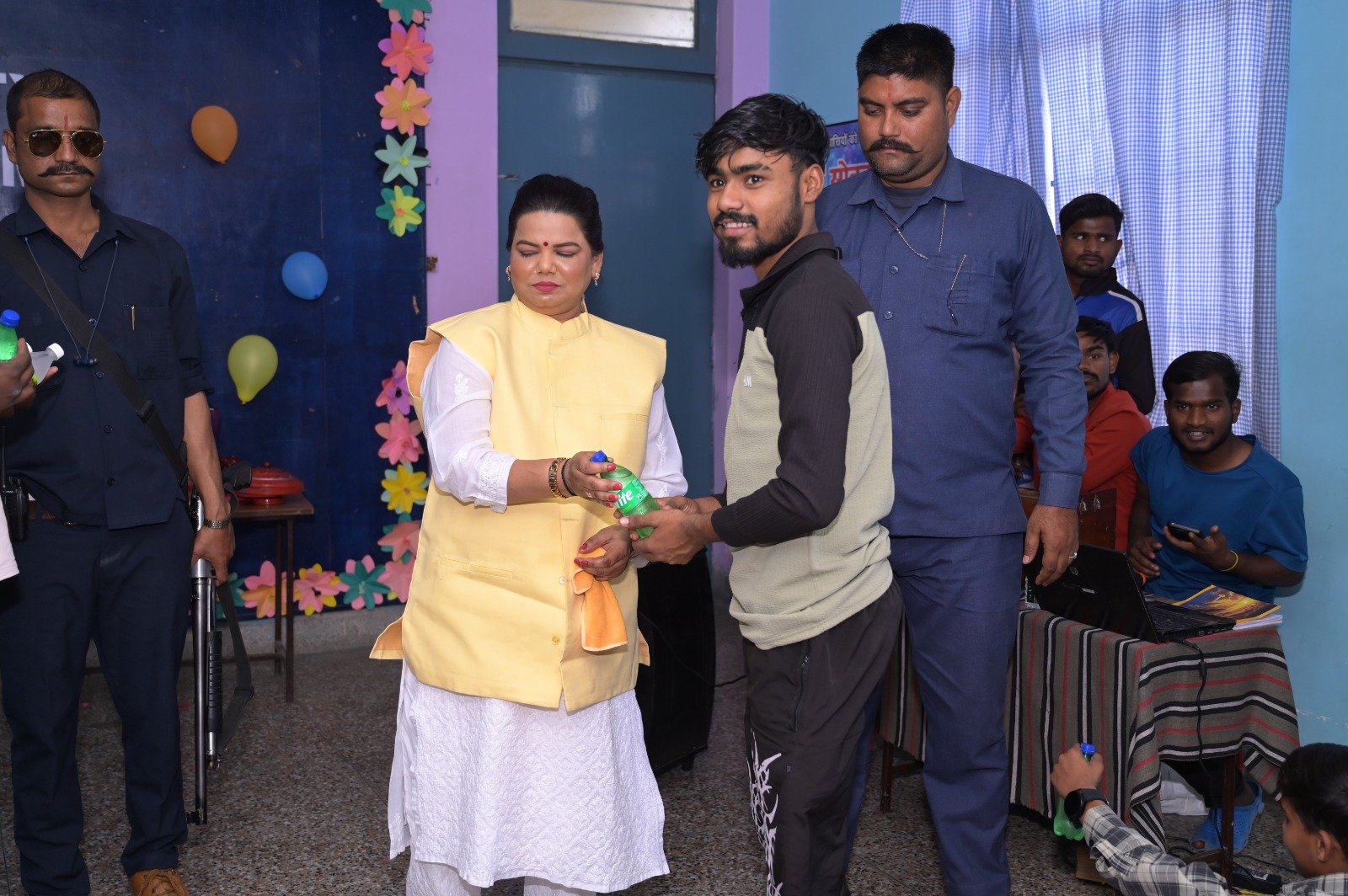 8e96b585-9829-48a8-8e90-8b9f080410df