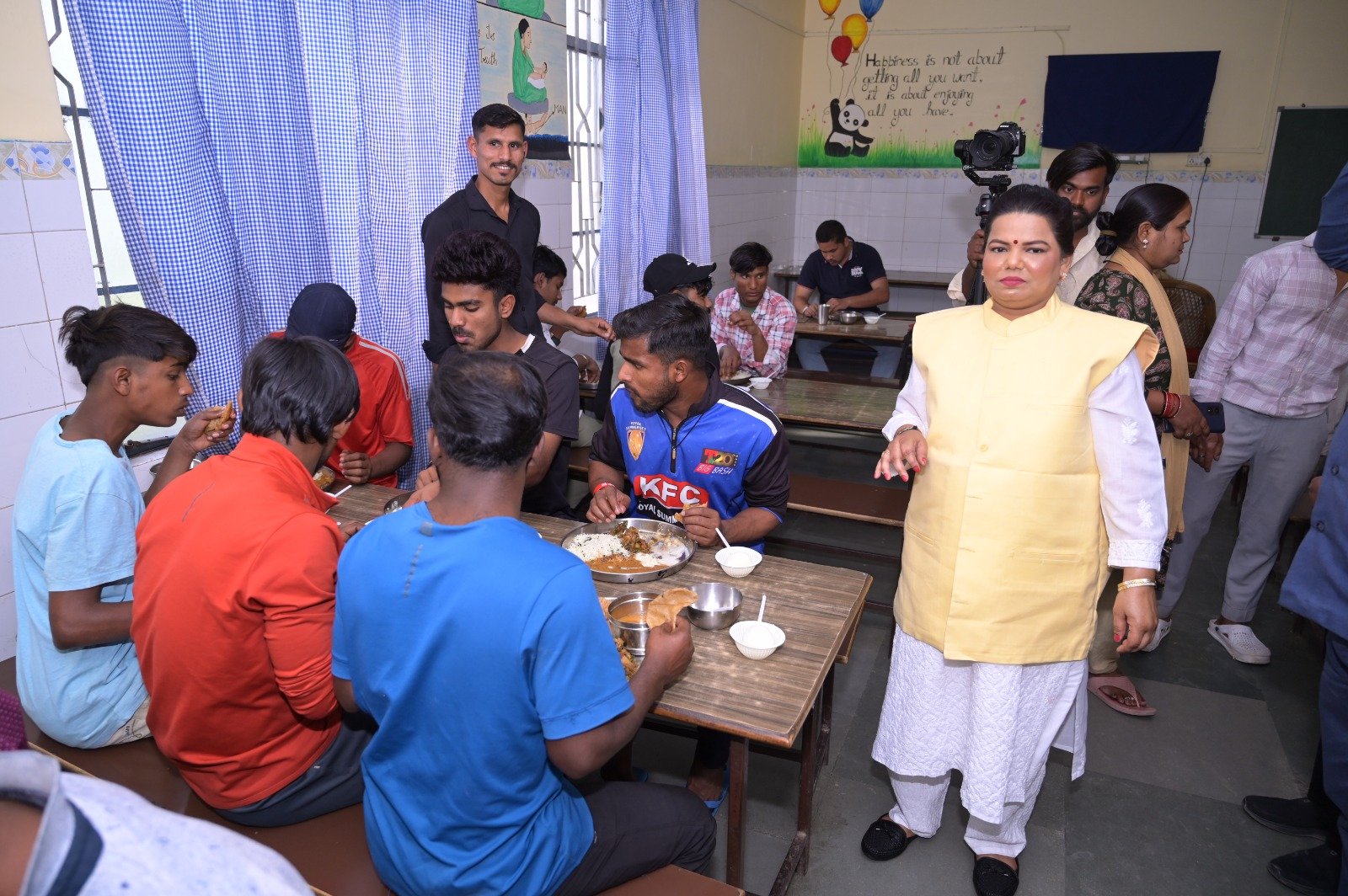 f8ac3886-7c3d-4067-b945-814e866a9c75